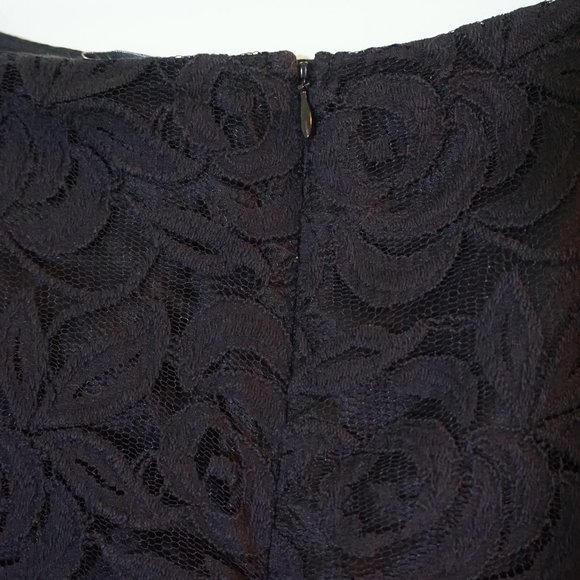 Miguelina Black Floral Lace Casual Skirt Size Small - Picture 7 of 9